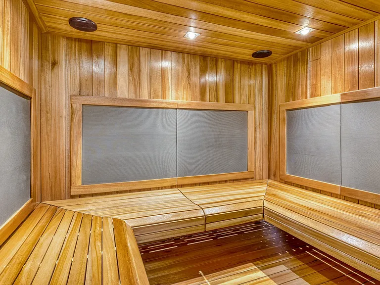 Enjoy our relaxing sauna experience