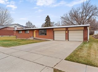 762 Anderson Ave, Hyrum, UT 84319