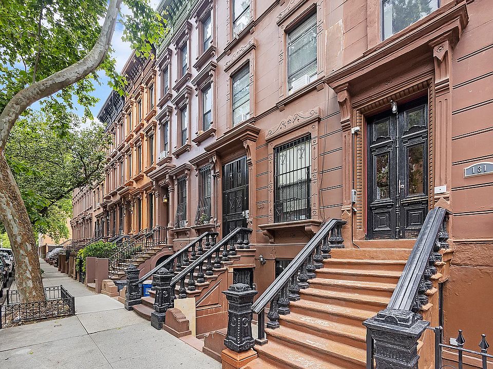 2nd image of 134 W 130th St #1