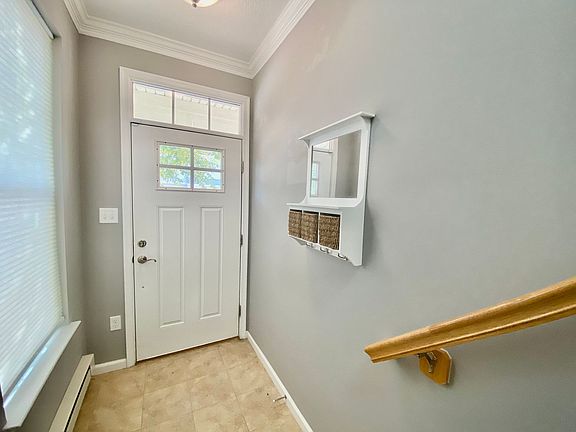5th image of 4142 Seafarer Ave