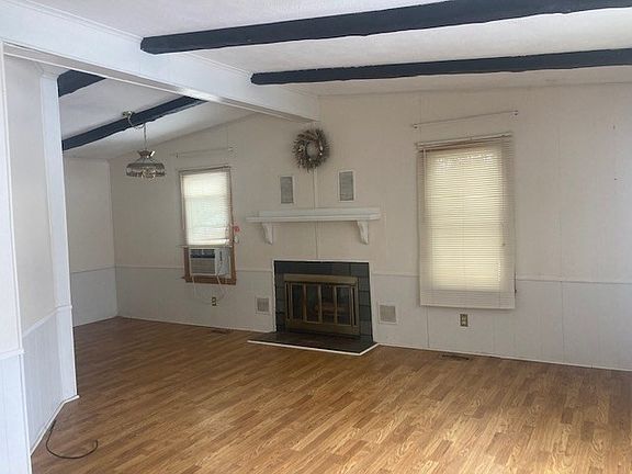 2nd image of 43 Kennedy Dr