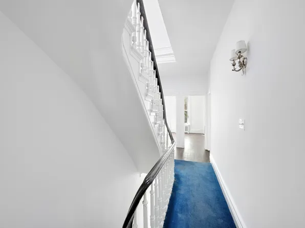 507 East 84th Street image 12 of 38