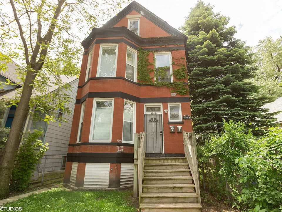 1st image of 7044 S Woodlawn Ave