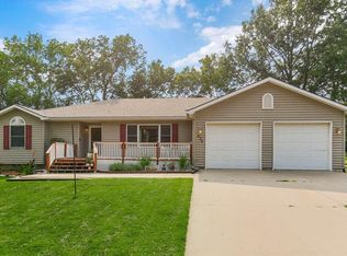 638 N Spruce St, Ottawa, KS 66067