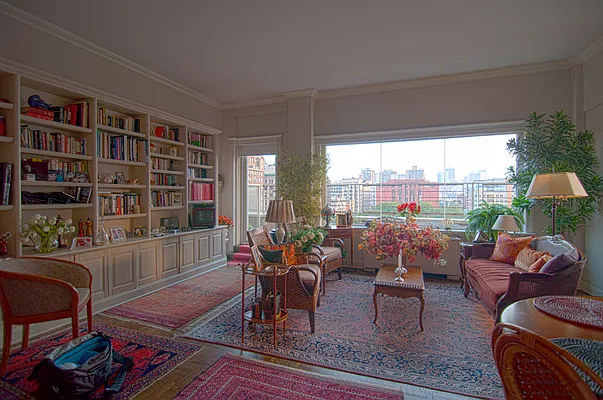 Sold by Beth Chase Real Estate | media 34