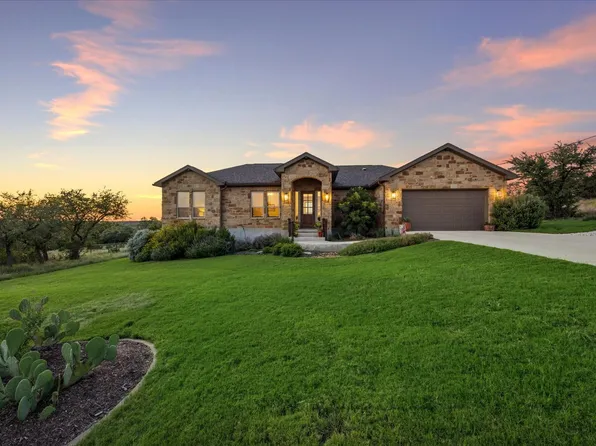 219 Flanders, Fischer, TX 78623