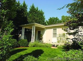 101 Walnut St, Middleburg, VA 20117