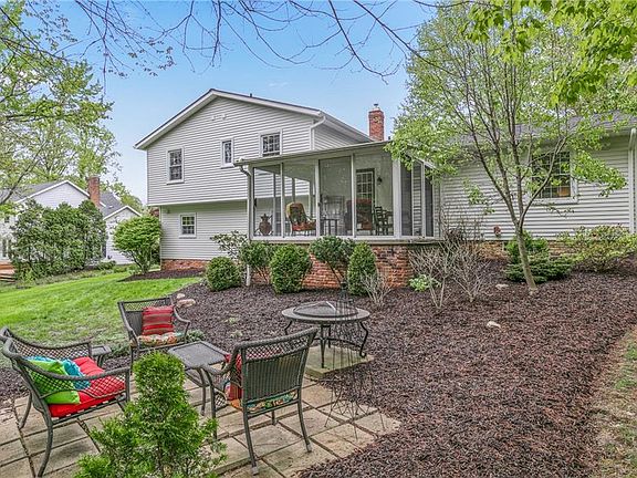3rd image of 7101 Brightwood Dr