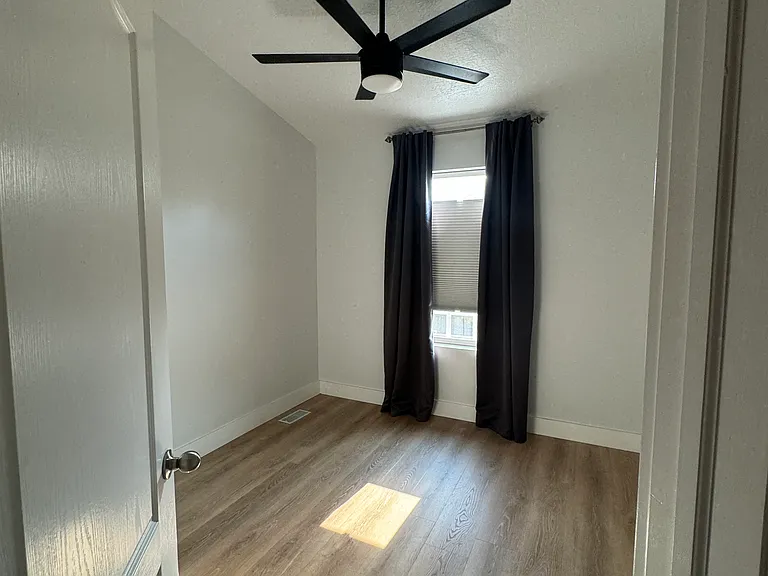 3709 S Gowan Ln #3709 — Photo 17