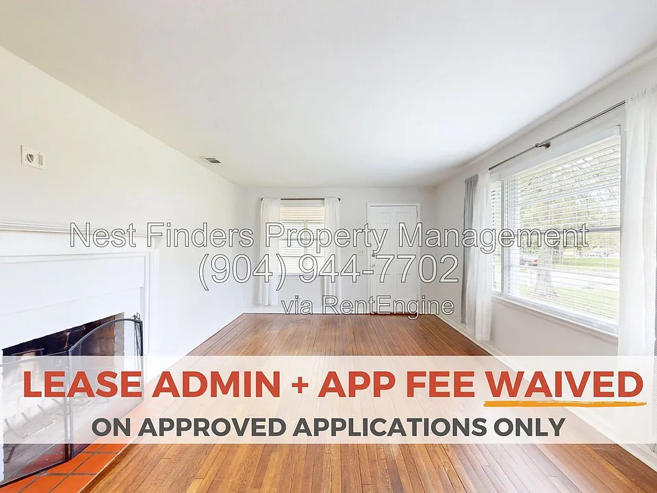 1230 Lechlade St