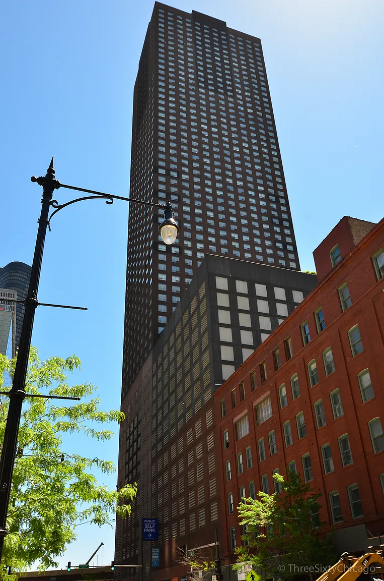 474 N Lake Shore Dr APT 2104 photo 1