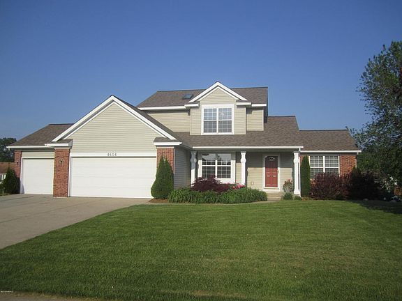 2nd image of 4604 Sunnyslope Dr
