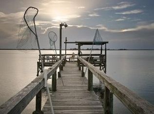 28 Hopetown Rd, Micco, FL 32976