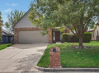 8810 E 95th St, Tulsa, OK 74133