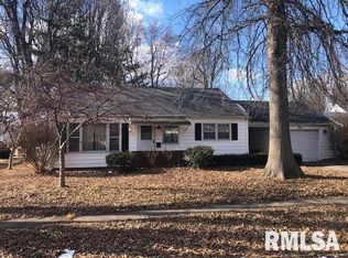 1605 S East St, Jacksonville, IL 62650