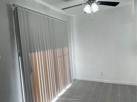 3rd image of 1800 Rexford Dr APT 2