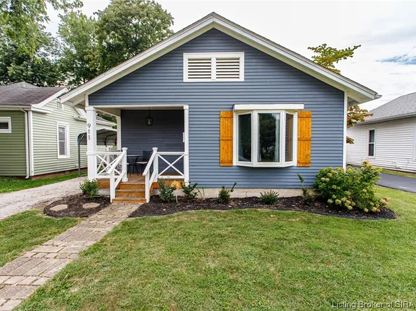 911 N Taggart Avenue, Clarksville, IN 47129