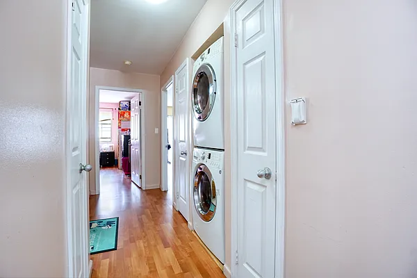 Sold by Momentum Real Estate LLC | media 8