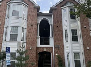 4400 Silverbrook Ln APT F003, Owings Mills, MD 21117