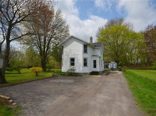 971 County Line Rd, Hamlin, NY 14464