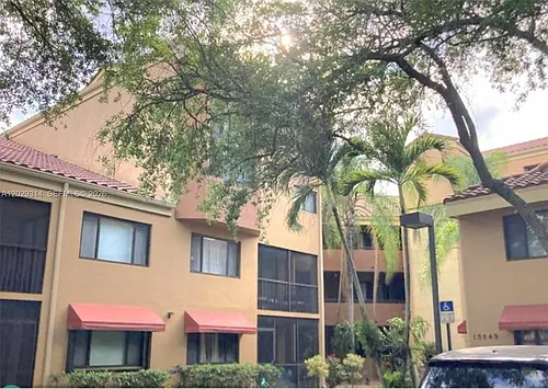 15495 Miami Lakeway N #1054 Photo 1