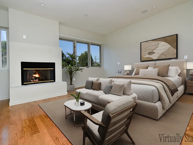 744 Marine St — Photo 41