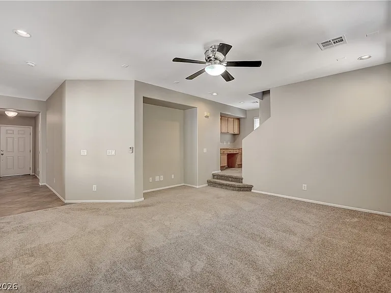 10592 Valdosta Ave — Photo 17