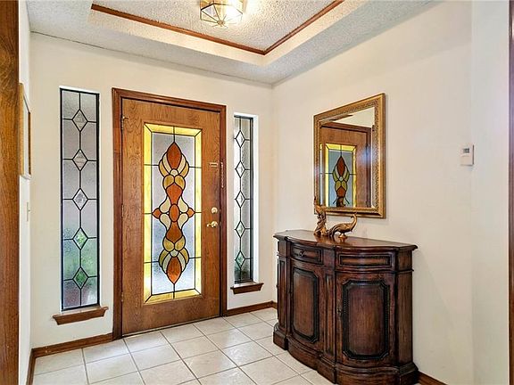 4th image of 4017 Sonora Dr