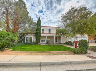 3112 La Sala Cuadra NE, Albuquerque, NM 87111