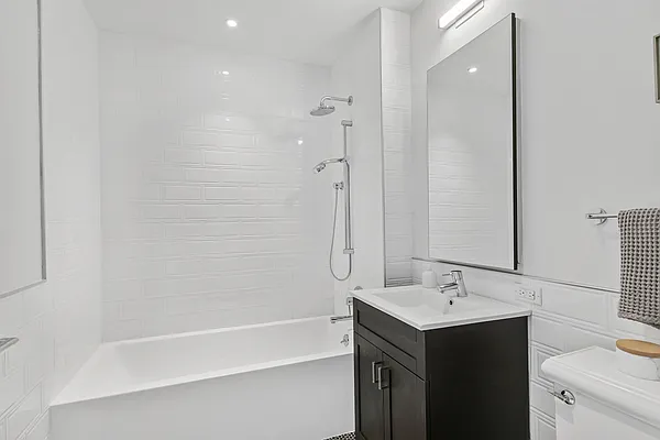 Rented by Mishkan Group | media 38