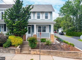 21 W Summit St, Mohnton, PA 19540