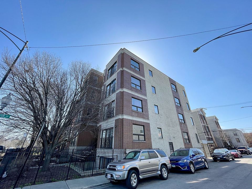 1st image of 2521 W Congress Pkwy APT 4