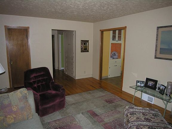 4th image of 607 W Sussex Ave