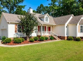 2 Glenrock Ln, Simpsonville, SC 29681