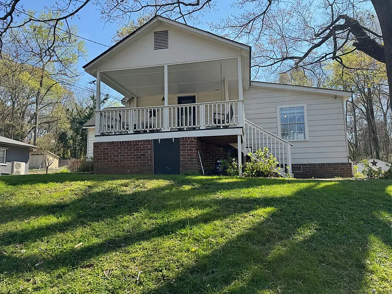 2686 Rosemary St NW — Photo 14