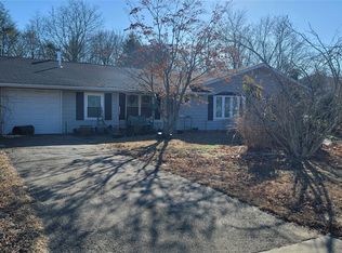 3 Ridge Rd, Coram, NY 11727