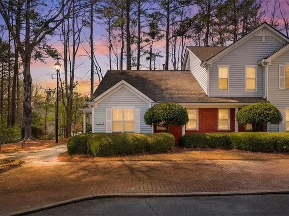 2011 Henderson Cir, Alpharetta, GA 30004