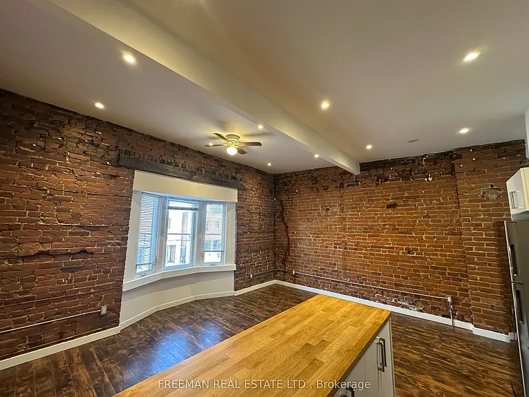 1190 Weston Rd #2 — Photo 3