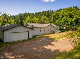 1737 NE Arcadia Dr, Toledo, OR