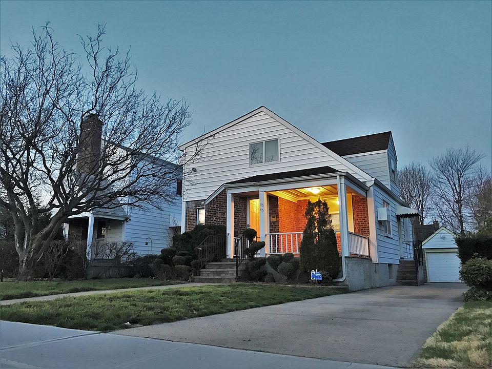 1st image of 8545 253rd St