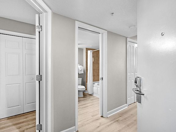 5th image of 5300 N Ocean Blvd. #806