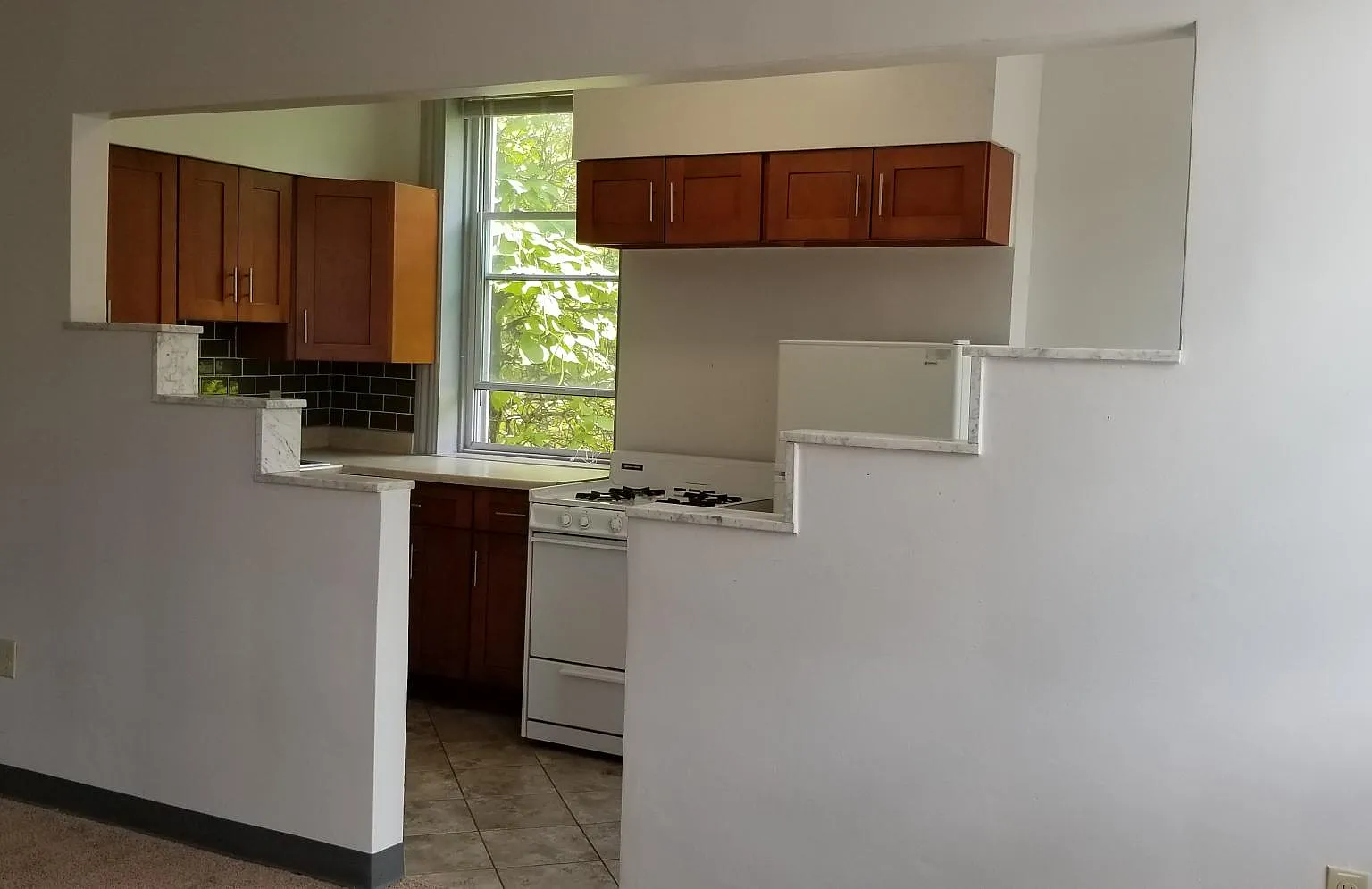 4 bed, 1866 sqft, $3,375 — Photo 3