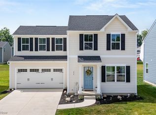 238 Leather Leaf Dr, Elyria, OH 44035