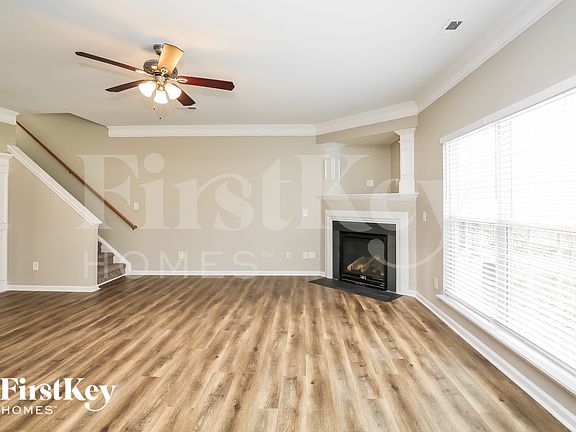 4th image of 1428 Paulonia Way