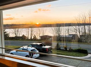 3008 Lake Washington Blvd N, Renton, WA 98056