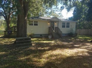 1733 Labor Camp Rd, Mount Pleasant, SC 29464