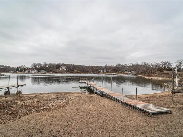 4300 Grainwood Cir NE, Prior Lake, MN 55372
