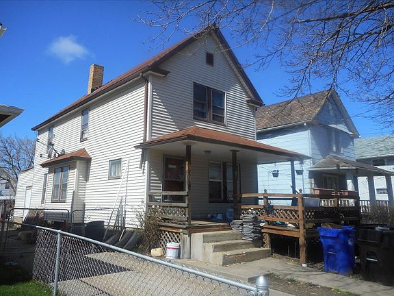 2nd image of 3276 W 32nd St