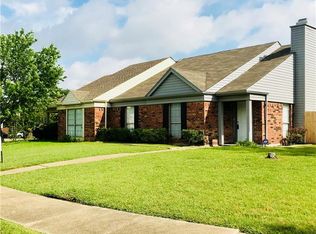 818 Colchester Dr, Mesquite, TX 75149