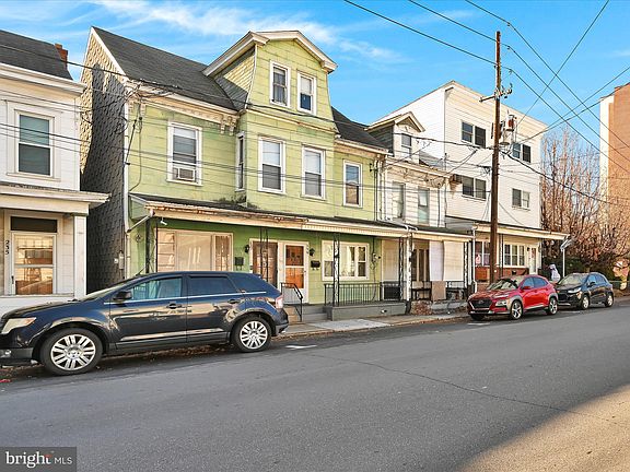 5th image of 239 North St